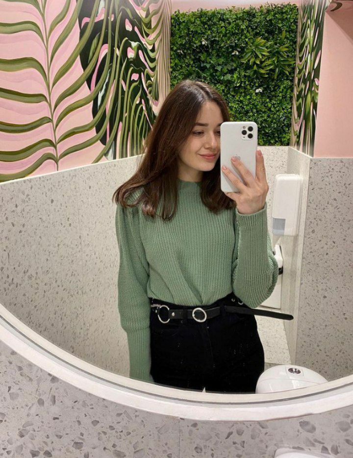  23150451  Adelia, 23 ,    