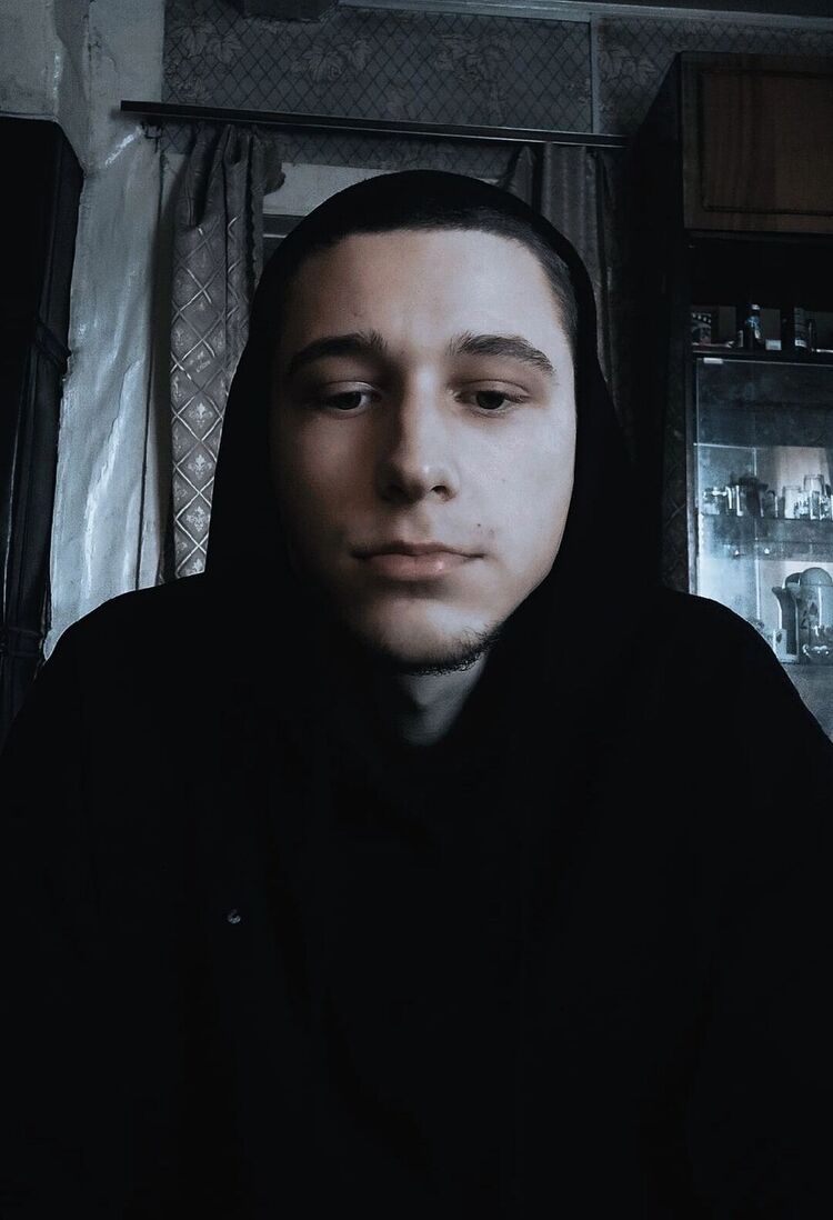  30547581  , 22 ,    