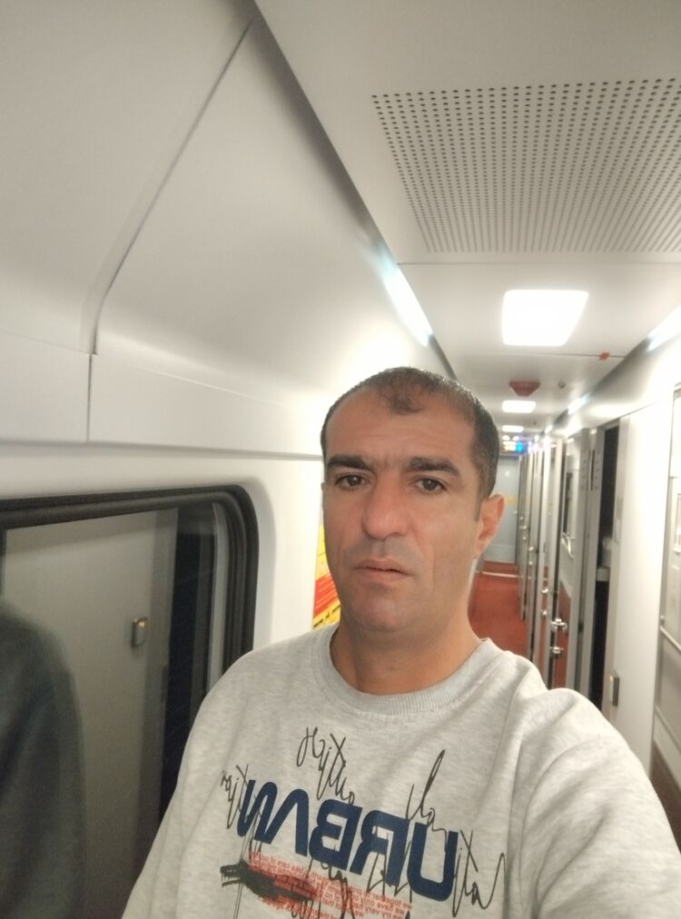  50478711  , 44 ,    
