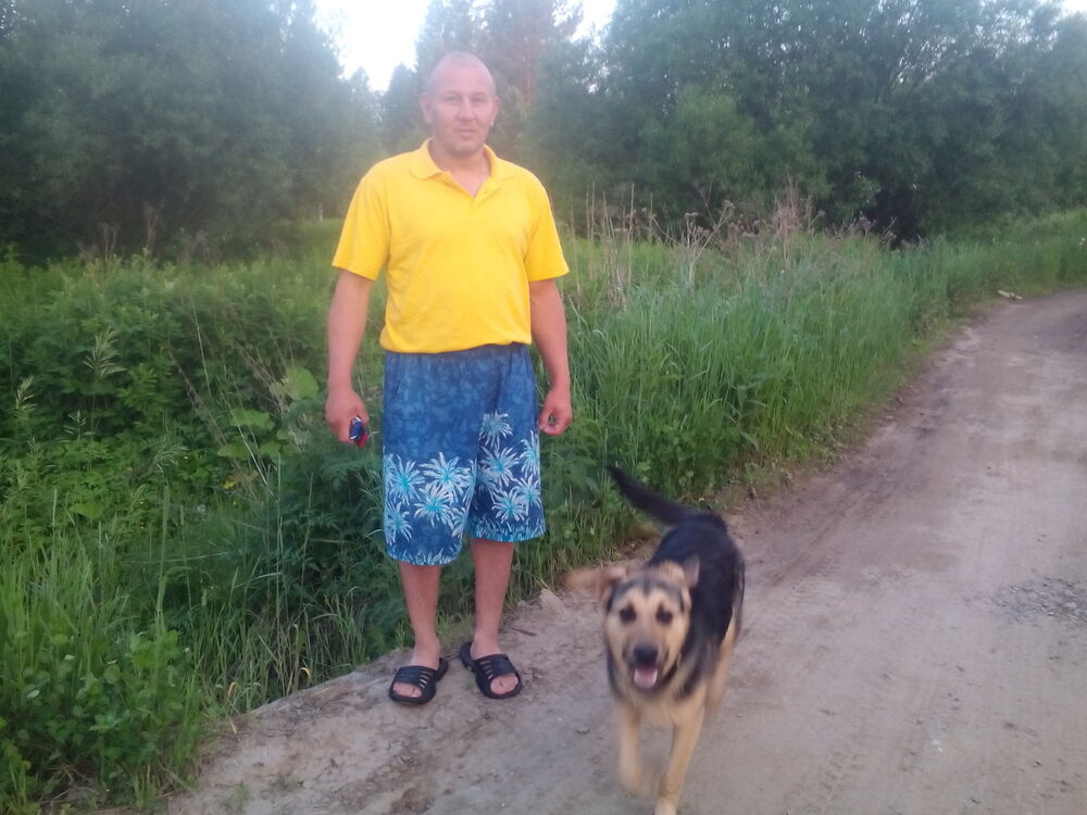  ,   RUSLAN, 44 ,  