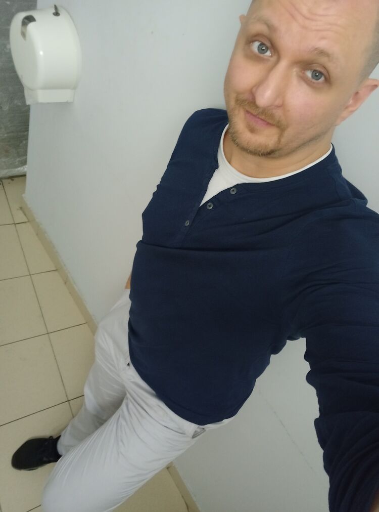  38219781  , 37 ,    -