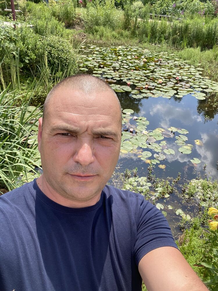  ,   Veaceslav, 42 ,   ,   