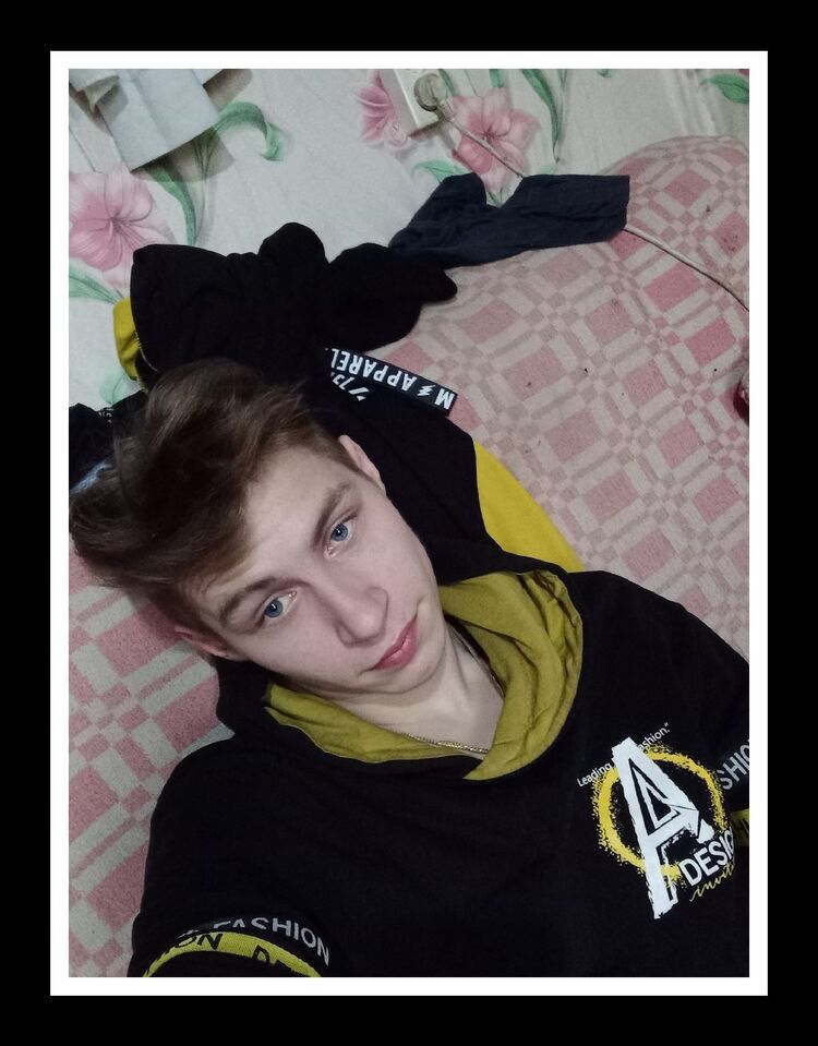  31555951  Dmitry, 22 ,    
