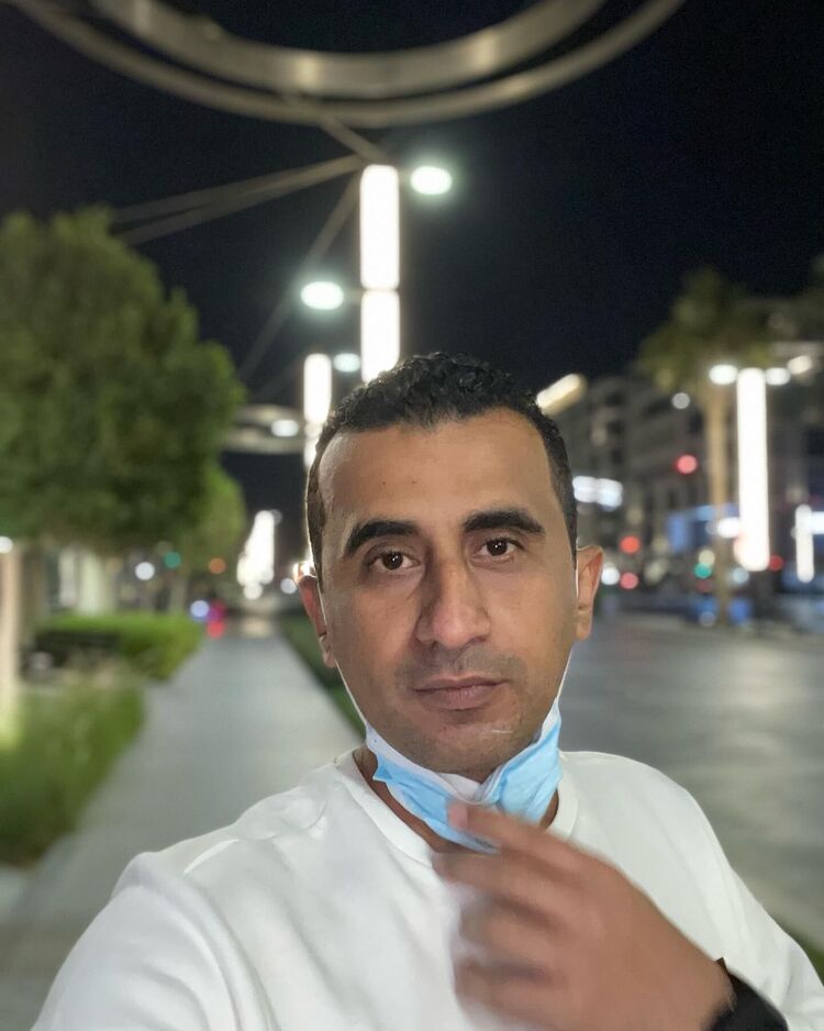  27414891  Ahmed, 39 ,    