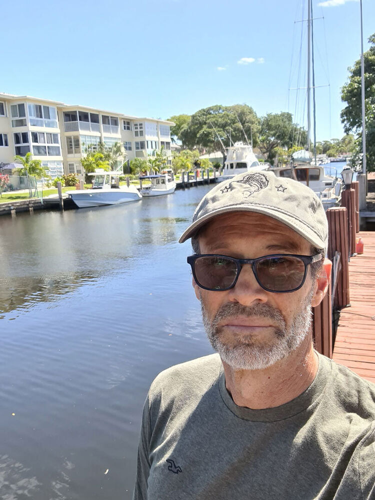  Hallandale Beach,   John, 53 ,   c 