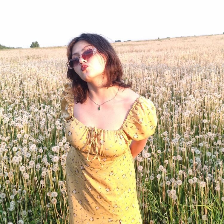  --,   Lana, 19 ,   ,   