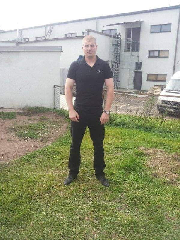  54779121  Aleksandrs, 42 ,    