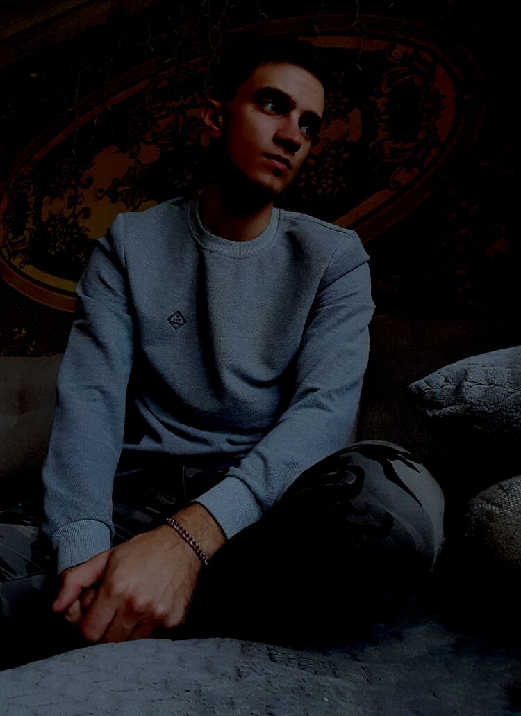  ,   Aleksandr, 25 ,     , c , 