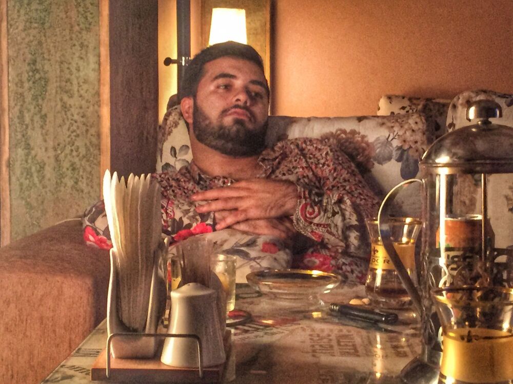  26910961  ISAEFF, 32 ,    