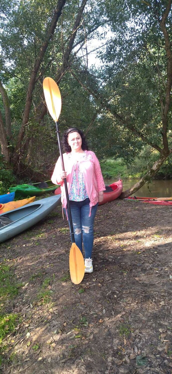  ,   Eva, 53 ,   ,   