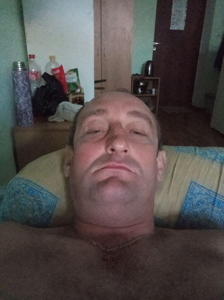  43733261  , 42 ,    