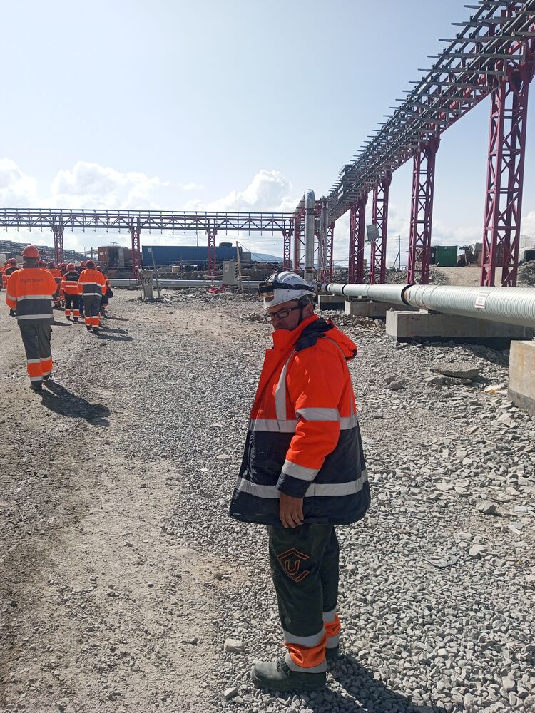 ���� 37798061 ������� ��, 44 ����, ���� ���������� � �������-��-����