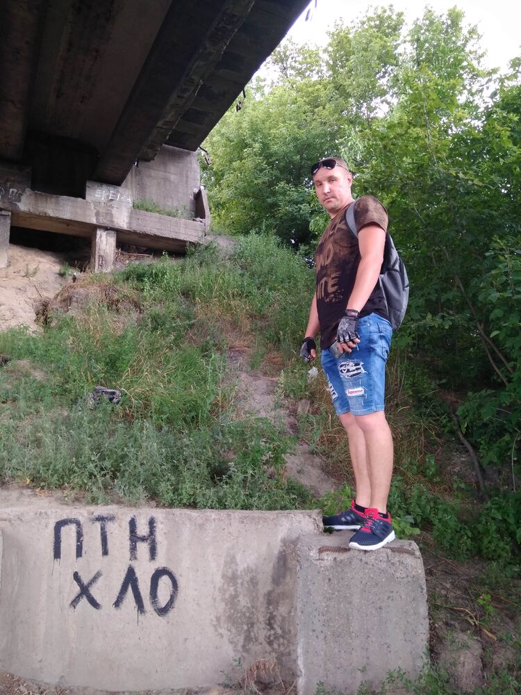  49145861  , 42 ,    