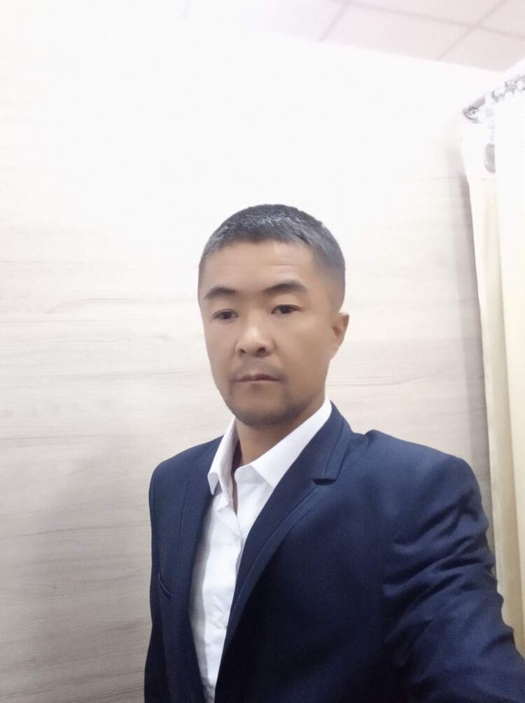  ,   Aidarbek, 43 ,   ,   