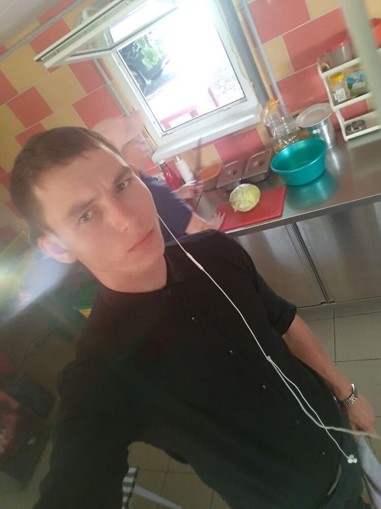  28233281  , 29 ,    