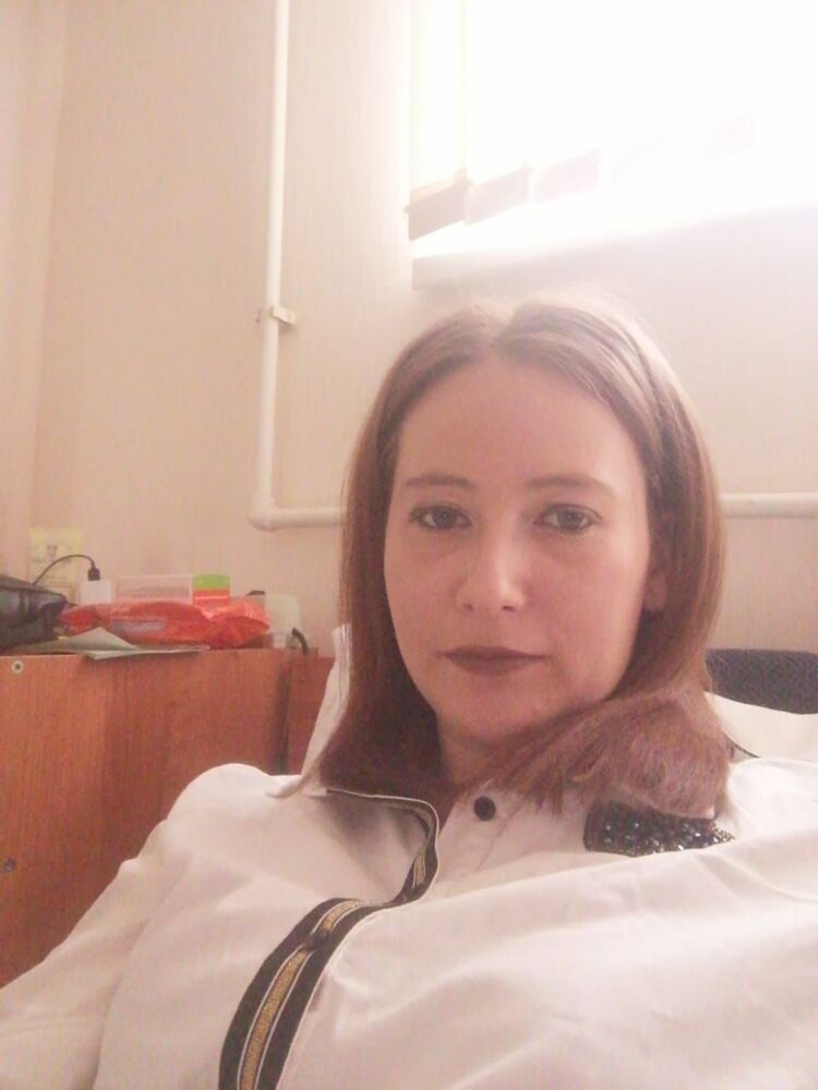  44887621  , 25 ,    