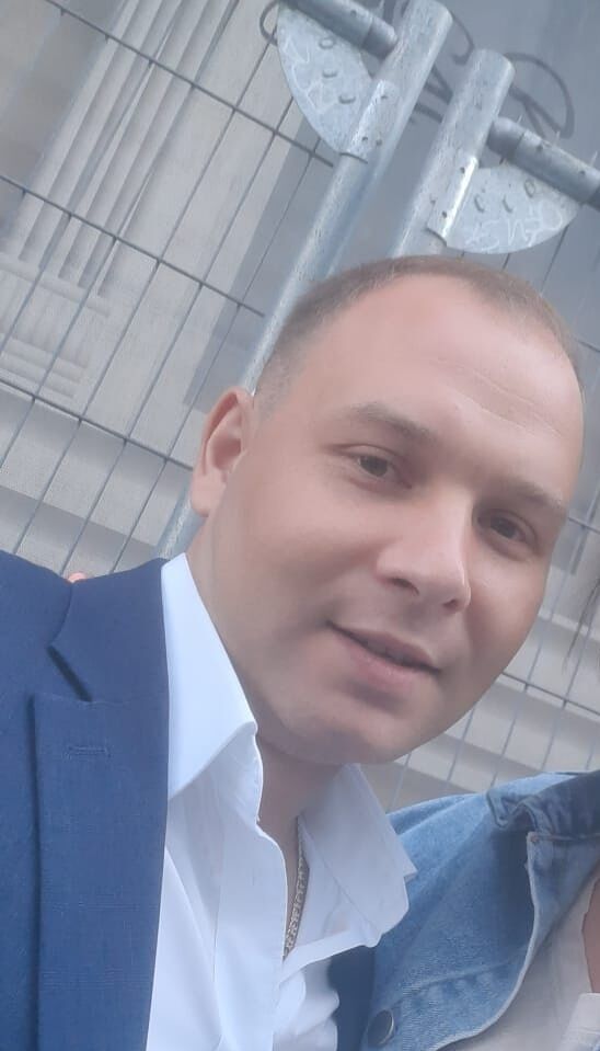  ,   Anton, 34 ,   ,   