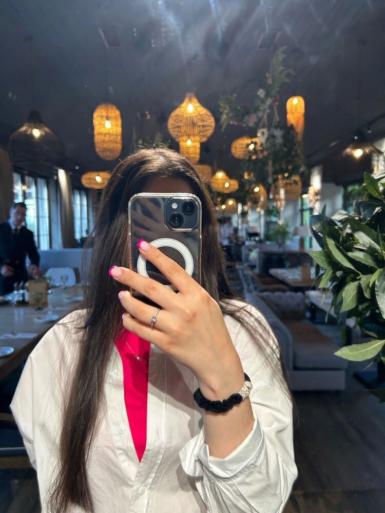  44057541  , 22 ,    
