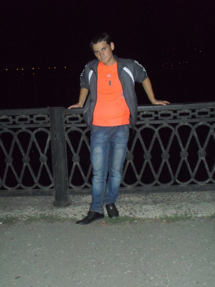  ,   Alexander, 29 ,   , c 
