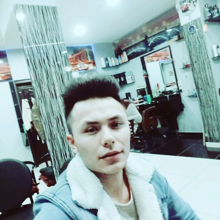  31183791  SuLTaN, 30 ,    -