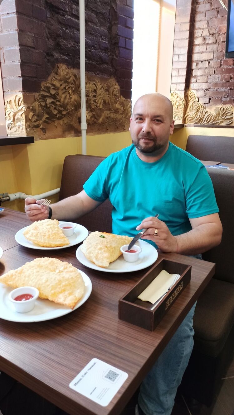  45053891  , 42 ,    -