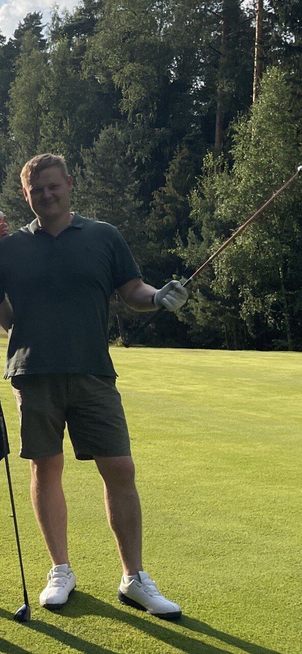  27041051  Igor, 34 ,    