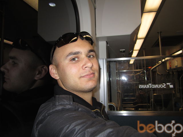  ,   Victor, 36 ,   ,   , c 