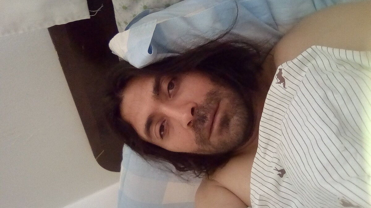  ,   Deniz, 40 ,   ,   , c 