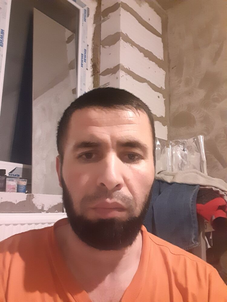  25703131  , 37 ,    