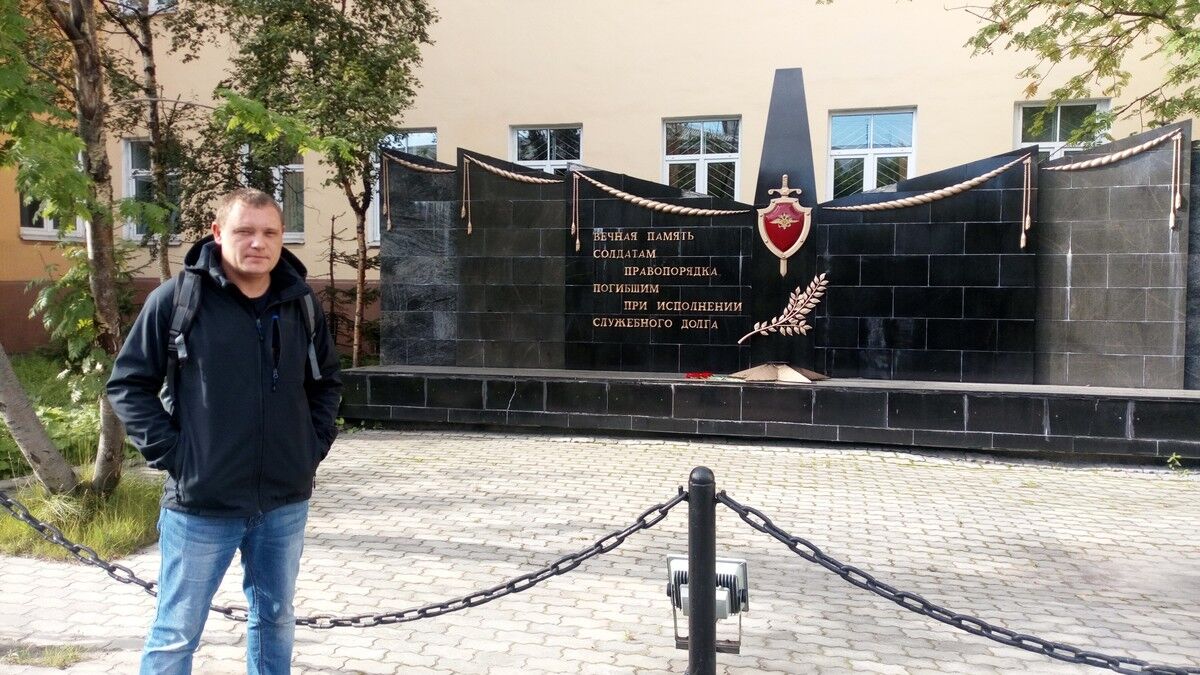  14406281  , 40 ,    