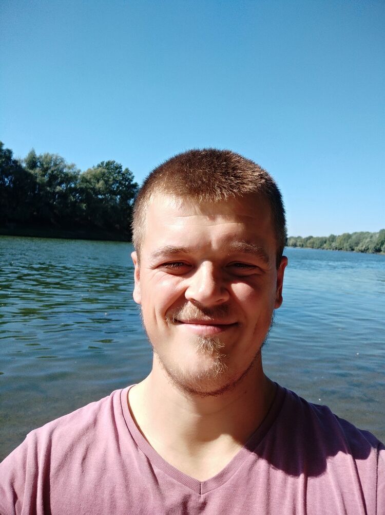  ,   Victor, 34 ,   ,   , c 