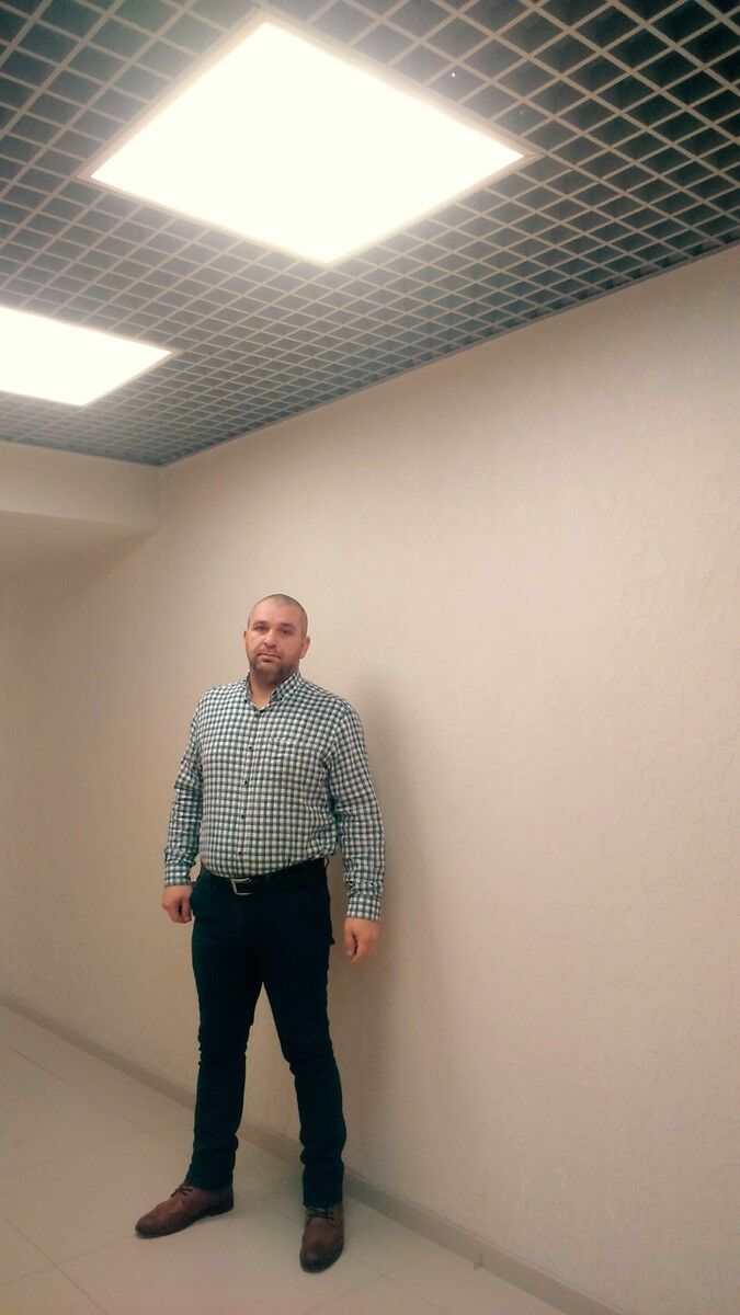  ,   Grisha, 40 ,   ,   , c 