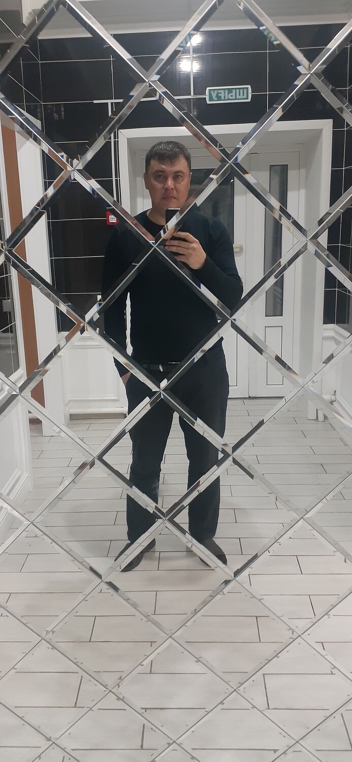  32729521  , 37 ,    