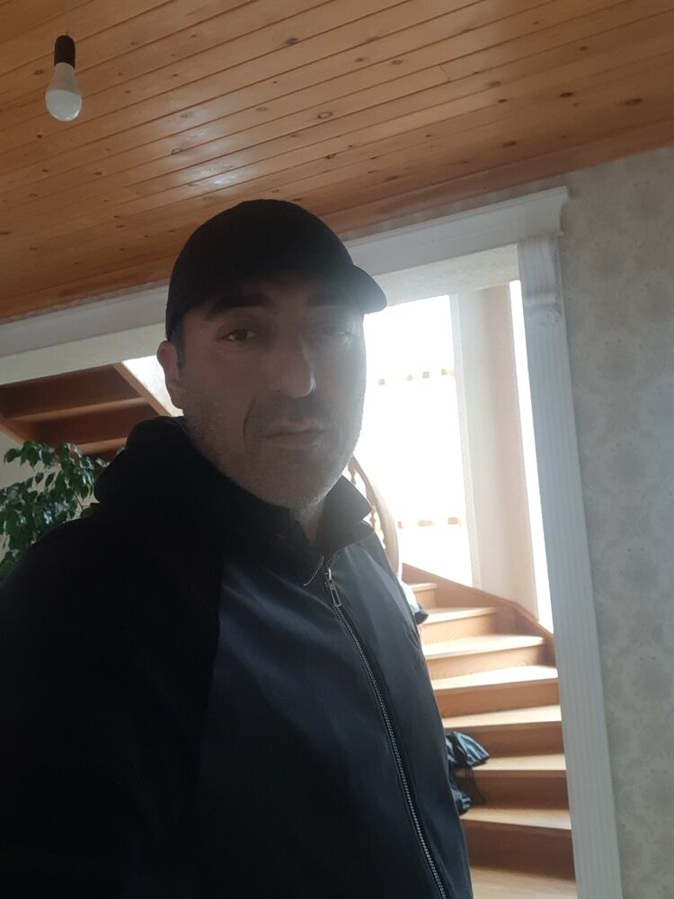  39545451  , 44 ,    