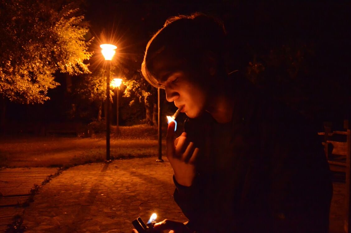  21222711  Gleb, 25 ,    