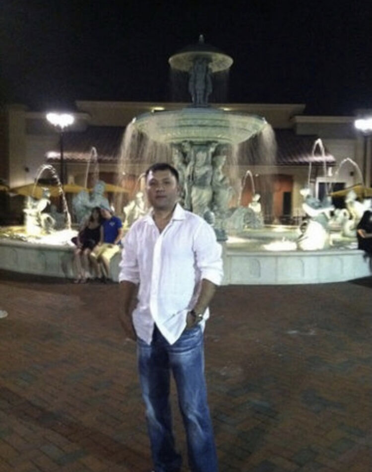  ,   Omar, 47 ,   ,   