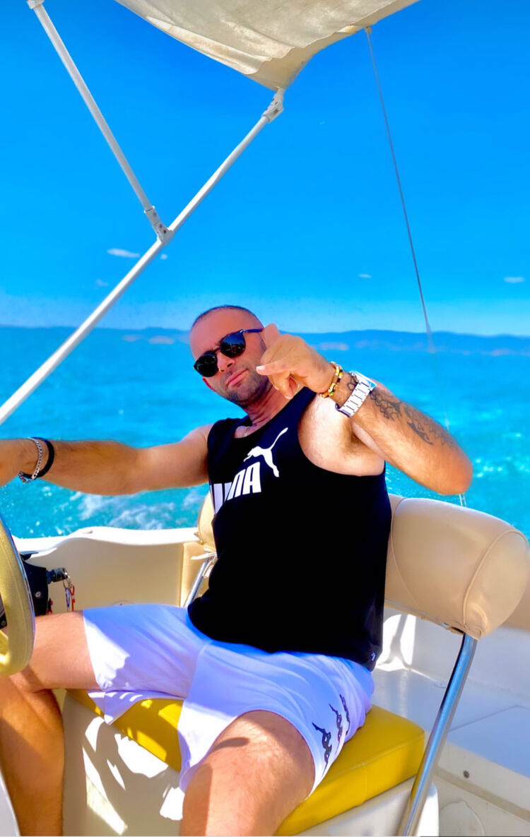 ���� 56240811 ������� Aexx, 40 ���, ���� ���������� � Acilia