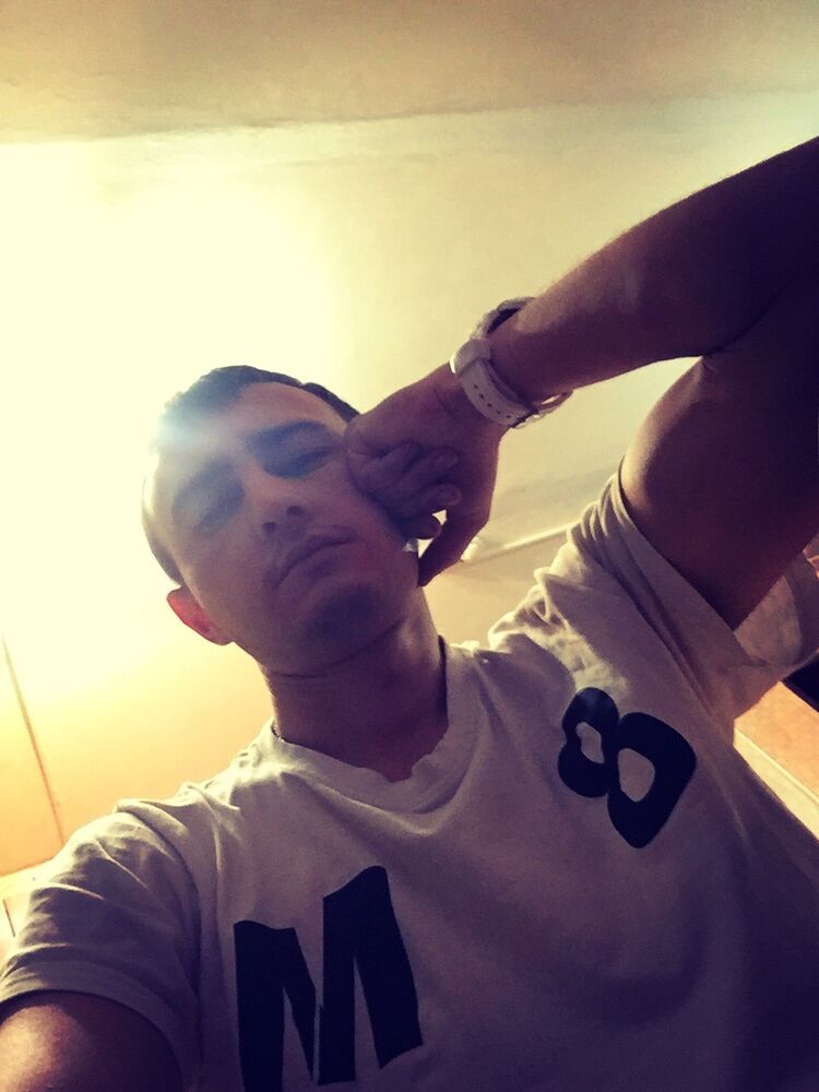 25748111  , 30 ,    