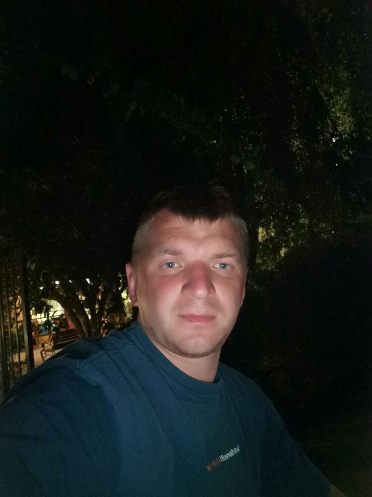  27585681  , 32 ,    