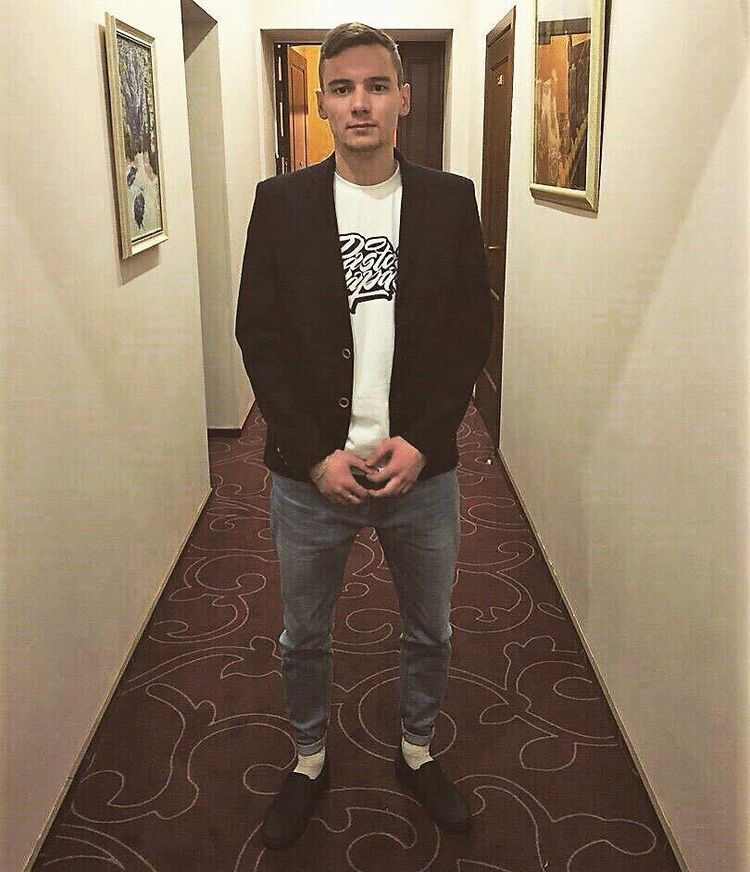  44639491  , 29 ,    -