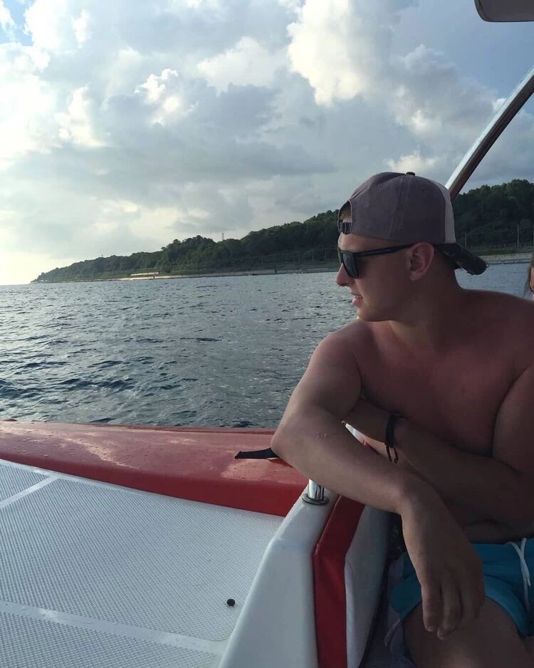 ���� 33477031 ������� �����, 30 ���, ���� ���������� � �����-����������