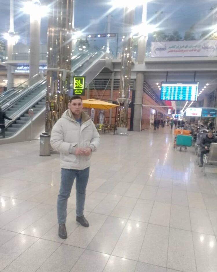  49915871  , 33 ,    