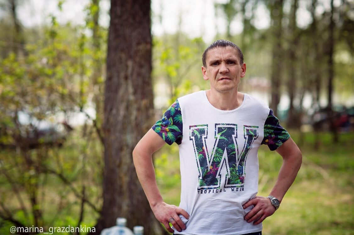  ,   Denis, 46 ,     , c , 