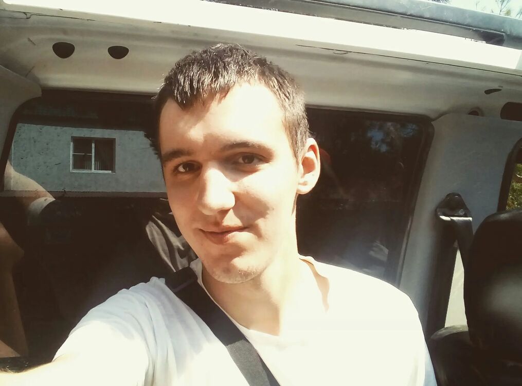  37724221  , 30 ,    --