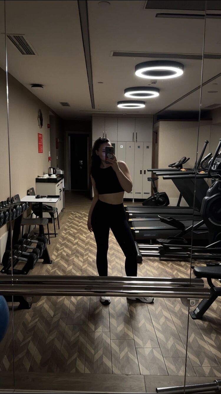  54263541  , 34 ,    -