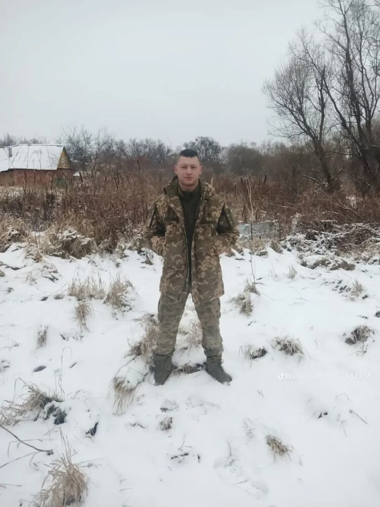  52779591  , 25 ,    