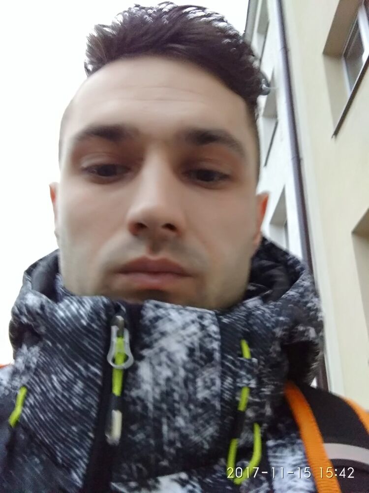  19051391  Mikolaj, 38 ,    Bytow