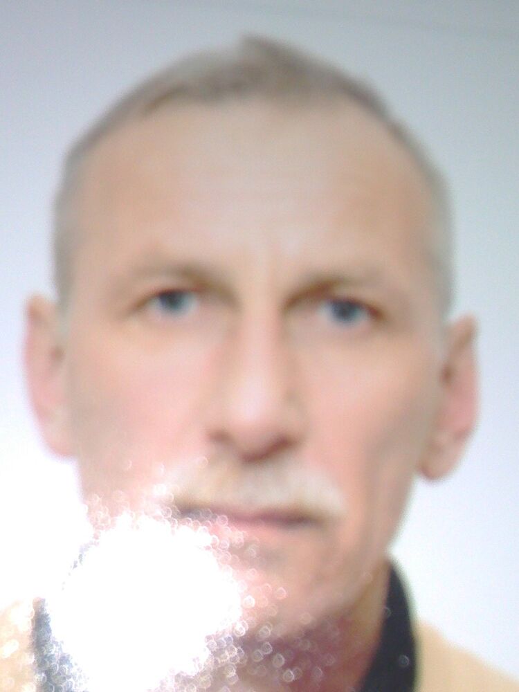 8066981  Ryszard, 62 ,    