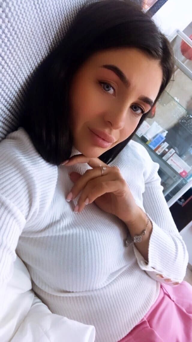  27020041  , 30 ,    -