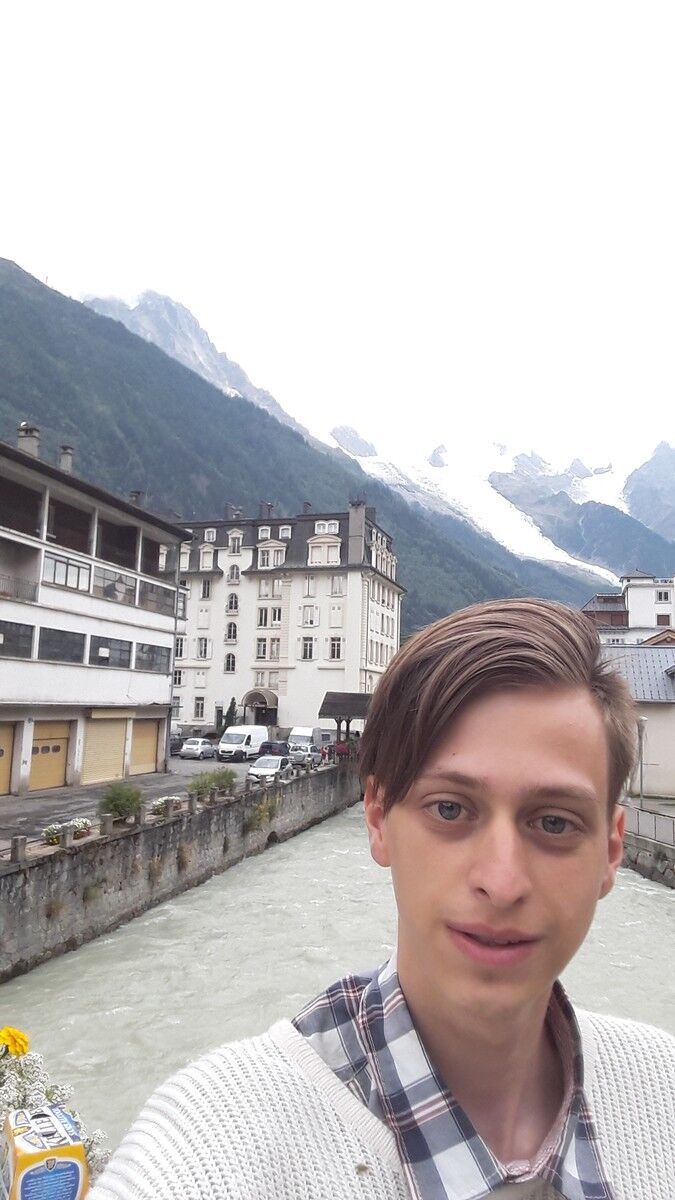  ,   Albert, 28 ,   ,   , c 